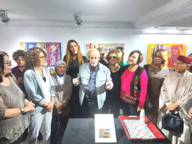 خلال افتتاح معرض الفنان علي الزنايدي برواك موزاييك