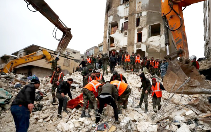 ارتفاع حصيلة ضحايا الزلزال فى تركيا وسوريا إلى أكثر من 2200 قتيل